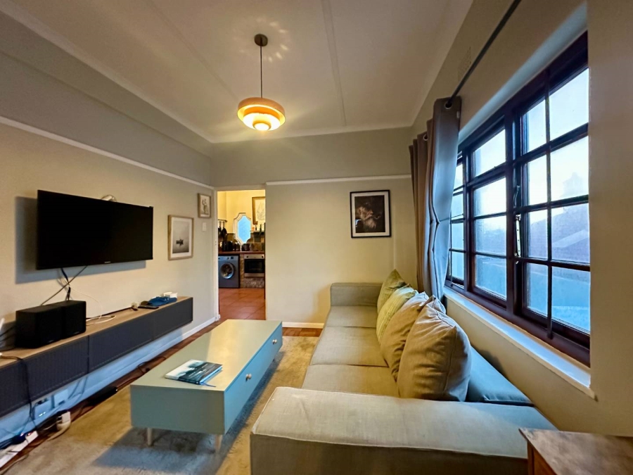 To Let 2 Bedroom Property for Rent in Muizenberg Western Cape